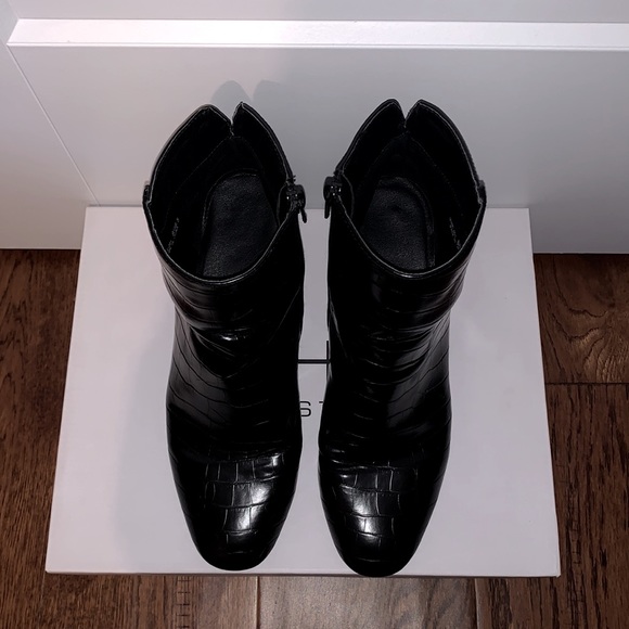 Chinese Laundry Dune Bootie - Picture 3 of 6